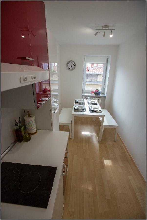 Apartma Aja Apartment โคเปร์ ภายนอก รูปภาพ