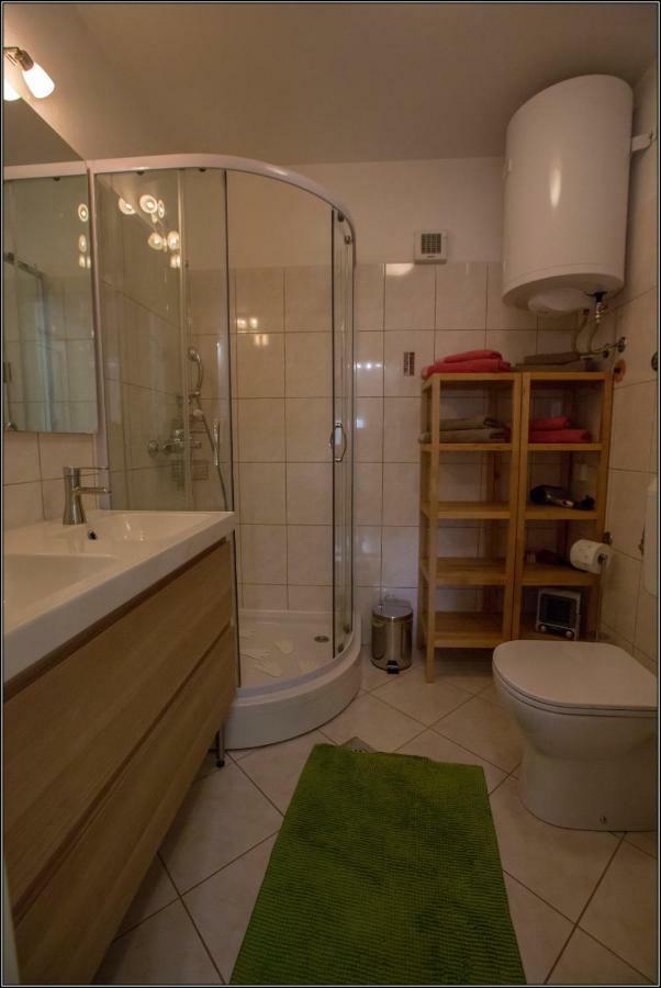 Apartma Aja Apartment โคเปร์ ภายนอก รูปภาพ